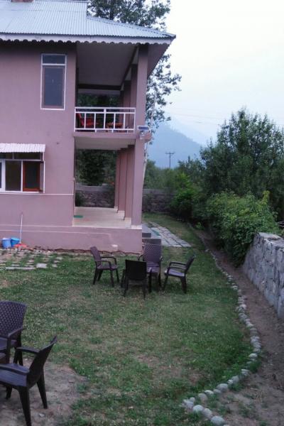 Luxury Cottage No.2 - Four Bedroom Cottage in Manali